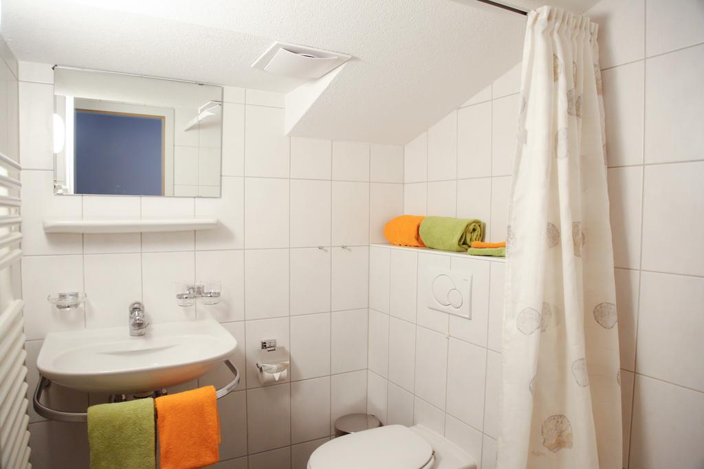 קלוסטר Apartments Trepp מראה חיצוני תמונה